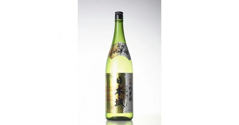 【ふるさと納税】【紀州の地酒】吟醸純米酒「日本城」1800ml | 和歌山県 和歌山 那智勝浦町 日本酒 酒 お酒 アルコール さけ 飲み物 飲料 純米酒 地酒 返礼品 お土産 名産品 特産品 お取り寄せ 宅飲み 家飲み 美味しい おいしい 晩酌 取り寄せ プレゼント ギフト 贈り物